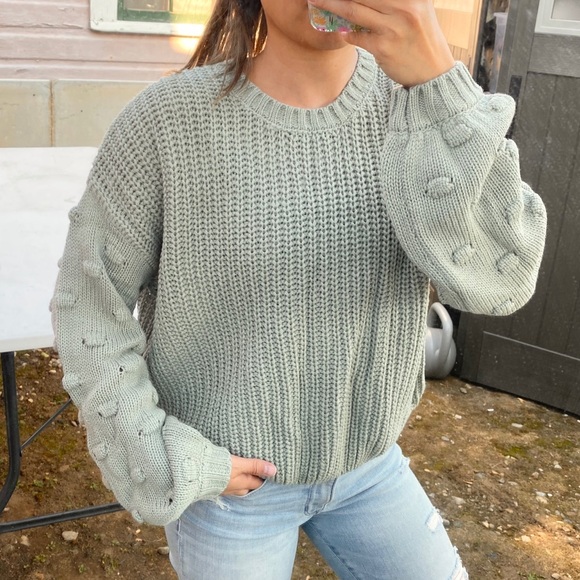 moon & madison Sweaters - NWT Sage loose fit knit poof sleeves sweater